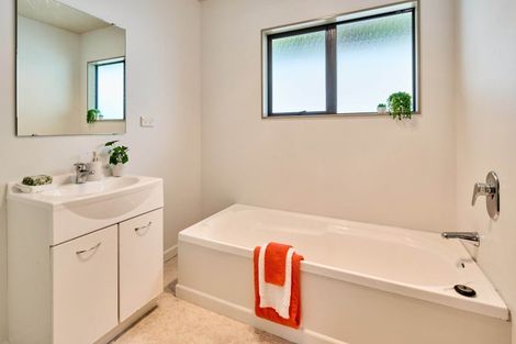 Photo of property in 45b Waverton Terrace, Churton Park, Wellington, 6037