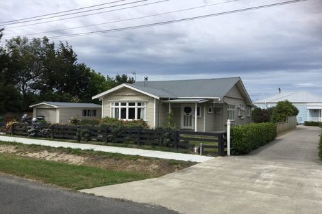 Photo of property in 34 Esther Street, Martinborough, 5711