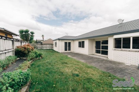 Photo of property in 2 Roderick Place, Rototuna, Hamilton, 3210