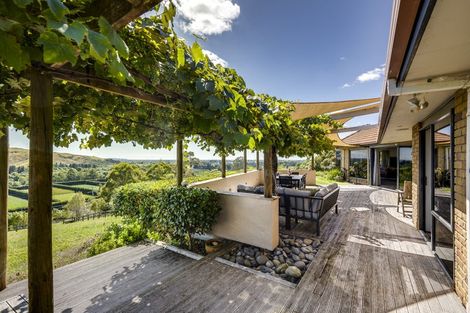 Photo of property in 63 Omarunui Road, Waiohiki, Napier, 4183