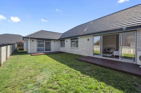 Photo of property in 11 Castleton Way, Flagstaff, Hamilton, 3210