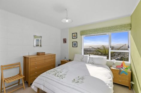 Photo of property in 2/1 Mana Street, Vogeltown, Wellington, 6021