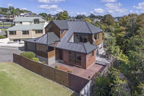 Photo of property in 57 Marellen Drive, Red Beach, 0932