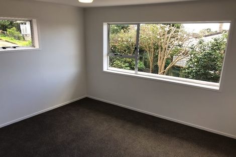 Photo of property in 2/252 Onewa Road, Birkenhead, Auckland, 0626