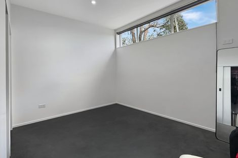 Photo of property in 355 Oxford Street, Levin, 5510