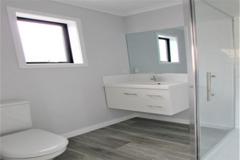 Photo of property in 26 Karearea Avenue, Kenepuru, Porirua, 5022