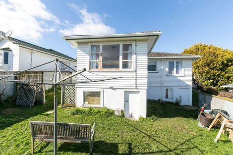 Photo of property in 101 Bell Street, Tawa, Wellington, 5028