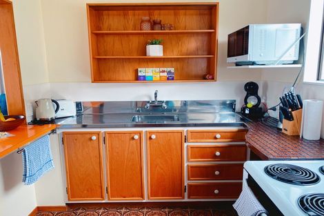 Photo of property in 131 Waimea Road, Nelson South, Nelson, 7010