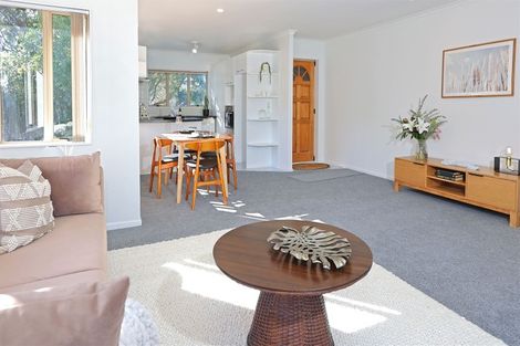 Photo of property in 40 Basra Drive, Henderson, Auckland, 0612