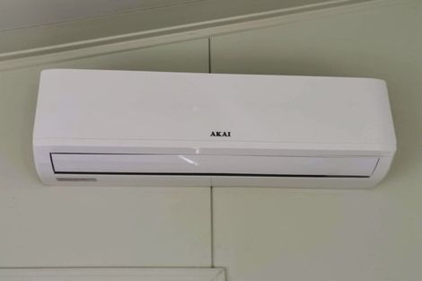 Photo of property in 10 Karaka Street, Castlecliff, Whanganui, 4501