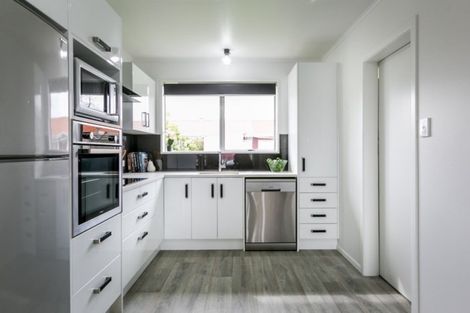 Photo of property in 6/309 Avenue Road West, Hastings, 4122