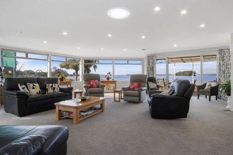 Photo of property in 204e Beach Road, Katikati, 3178