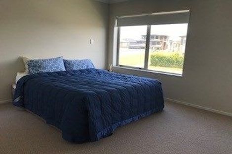 Photo of property in 104 Flat Bush School Road, Flat Bush, Auckland, 2019