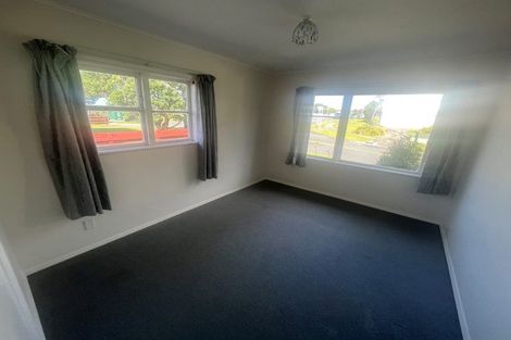 Photo of property in 1/276 Dowse Drive, Maungaraki, Lower Hutt, 5010