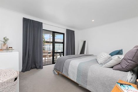 Photo of property in 61 Simpson Road, Papamoa Beach, Papamoa, 3118