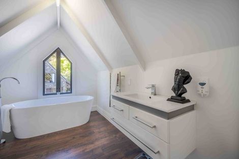 Photo of property in 6890 Christchurch Akaroa Road, Takamatua, 7581