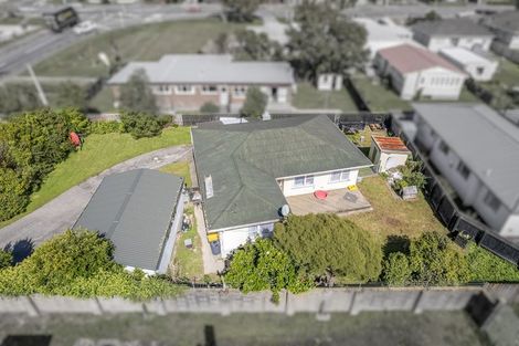 Photo of property in 5 The Strand, Wainuiomata, Lower Hutt, 5014