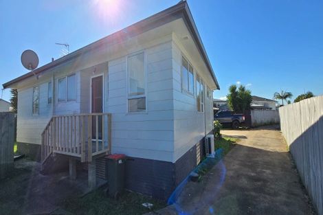 Photo of property in 21 Benton Place, Manurewa, Auckland, 2102