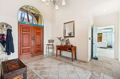 Photo of property in 22 Marguerita Place, West Harbour, Auckland, 0618