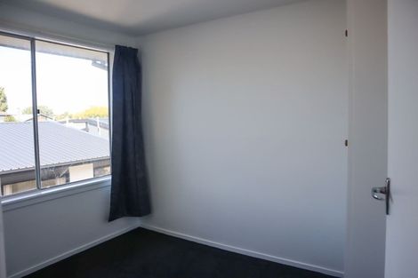 Photo of property in 2/21 Olliviers Road, Phillipstown, Christchurch, 8011
