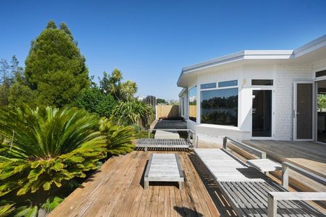 Photo of property in 86 Lake Crescent, Hamilton Lake, Hamilton, 3204