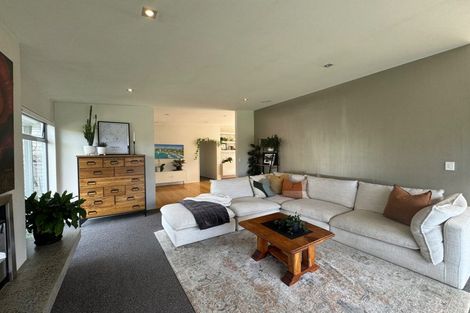 Photo of property in 121 Butcher Road, Pukekohe, 2120