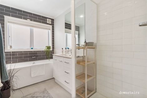 Photo of property in 2/862 East Coast Road, Northcross, Auckland, 0630