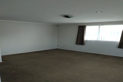 Photo of property in 1/67 Redcrest Avenue, Red Hill, Papakura, 2110