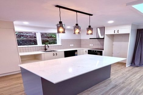 Photo of property in 9 Damian Grove, Waterloo, Lower Hutt, 5011