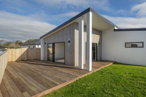Photo of property in 6 Snapper Crescent, Omokoroa, 3114