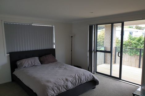 Photo of property in 38 Cockayne Crescent, Sunnynook, Auckland, 0620