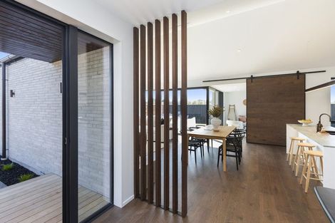 Photo of property in 160 Gardiners Road, Harewood, Christchurch, 8051