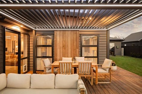 Photo of property in 3 Brodie Avenue, Arrowtown, 9302