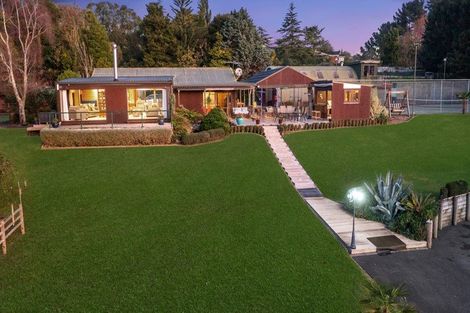 Photo of property in 77 Awanui Rise, Papakura, 2582