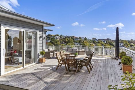 Photo of property in 19a Crichton Terrace, Cashmere, Christchurch, 8022