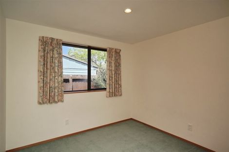 Photo of property in 2/16 Cardiff Avenue, Somerfield, Christchurch, 8024