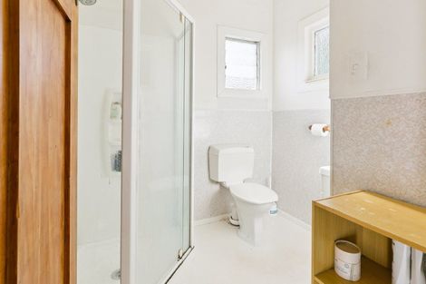 Photo of property in 201 Melbourne Road, Island Bay, Wellington, 6023