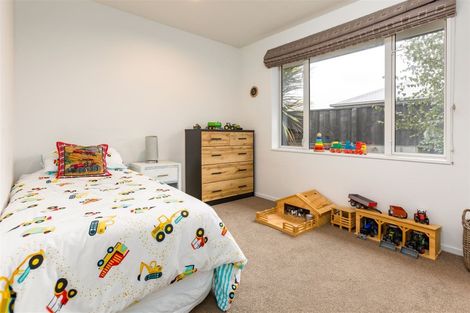 Photo of property in 16 Puaka Street, Pegasus, 7612