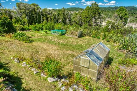 Photo of property in 164-180 Maori Creek Road, Marsden, Greymouth, 7872