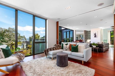 Photo of property in 24d Mandalay Terrace, Khandallah, Wellington, 6035