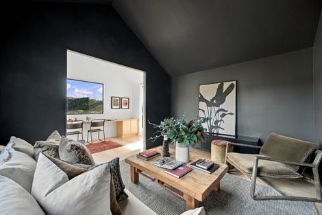 Photo of property in 5 Jahan Lane, Cashmere, Christchurch, 8022