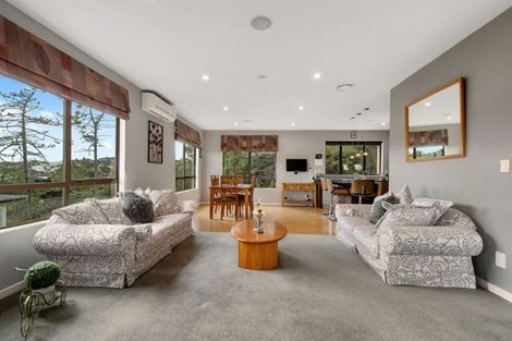 Photo of property in 7 Aberley Road, Schnapper Rock, Auckland, 0632