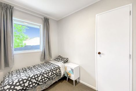 Photo of property in 2/62 Clayburn Road, Glen Eden, Auckland, 0602