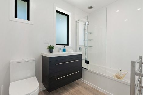 Photo of property in 130 Wakari Road, Helensburgh, Dunedin, 9010