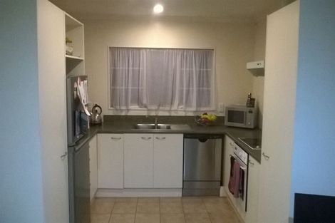 Photo of property in 23 Glenveagh Park Drive, Weymouth, Auckland, 2103