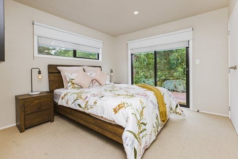 Photo of property in 6 Robins Way, Pokeno, 2471