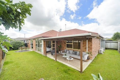 Photo of property in 7 Angelina Way, Kelvin Grove, Palmerston North, 4414