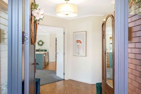 Photo of property in 11 Larne Place, Belfast, Christchurch, 8051