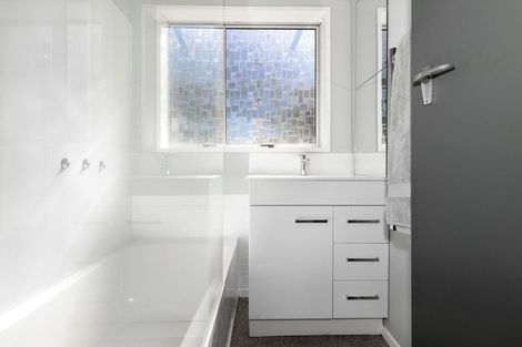 Photo of property in 16b Marere Avenue, Paraparaumu, 5032