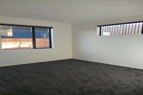 Photo of property in 40 Leathem Crescent, Pokeno, 2402